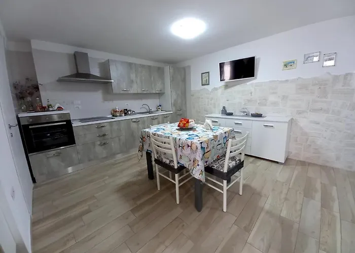Hébergement de vacances Casa Lucia *